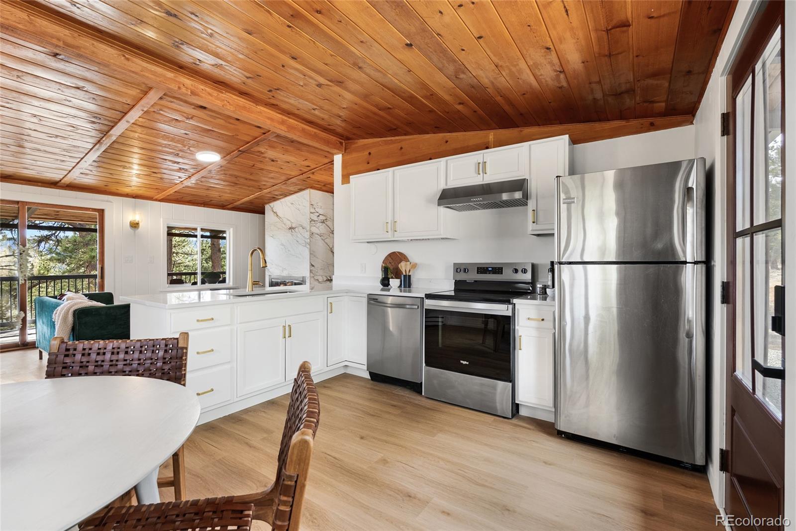 7105 Flagstaff Road Boulder, CO 80302 - Photo 9 of 41