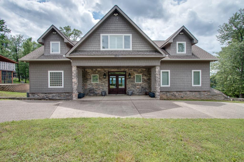 1500 Lafever Ridge Road Silver Point, TN 38582 - Photo 3 of 29 Circular driveway in front of the house