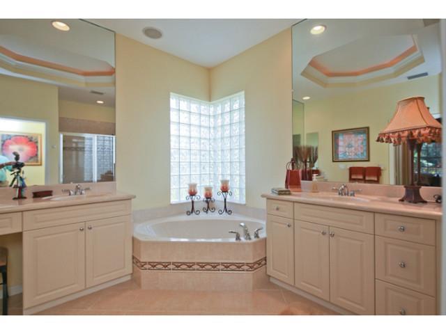 2174 Southwest Mainsail Terrace Stuart, FL 34997 - Photo 12 of 22 Gallery Image 12