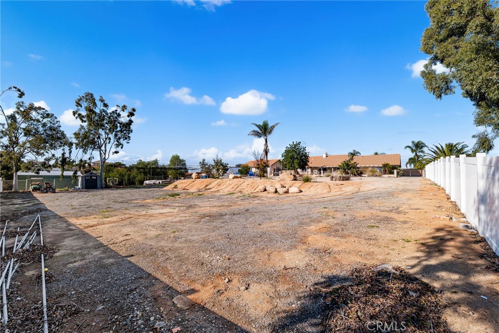 18165 Mariposa Avenue Riverside, CA 92508 - Photo 52 of 59 a view of a backyard of the house