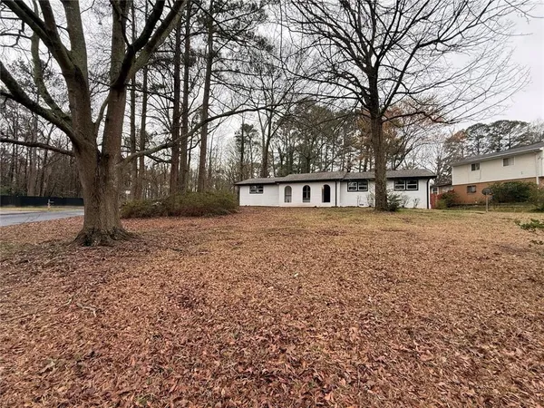 $2,100 | 1055 Pinecrest Drive, Forest Park, GA 30297