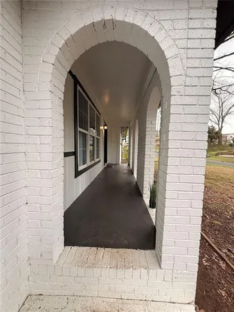 $2,100 | 1055 Pinecrest Drive, Forest Park, GA 30297
