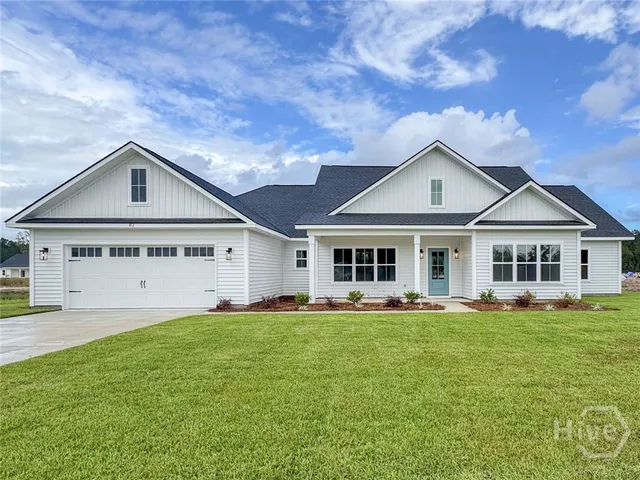 $407,400 | 62 Carver Way, Midway, GA 31320