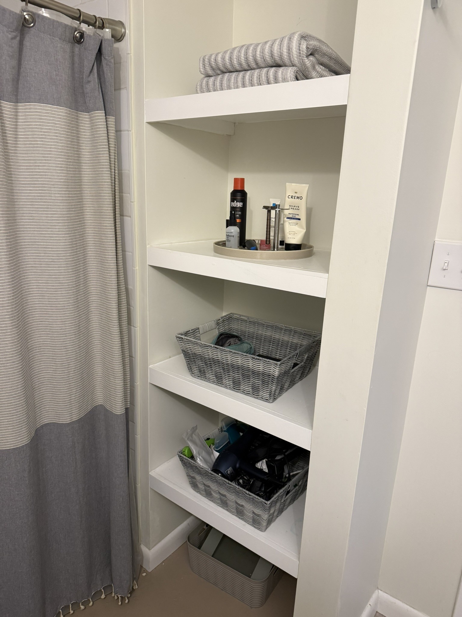 7524 Gary Road Joelton, TN 37080 - Photo 26 of 39 a close view of shoes stand and cabinets