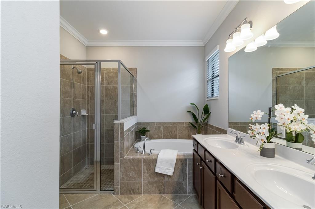 4272 Raffia Palm Circle Naples, FL 34119 - Photo 13 of 41 Primary Bathroom