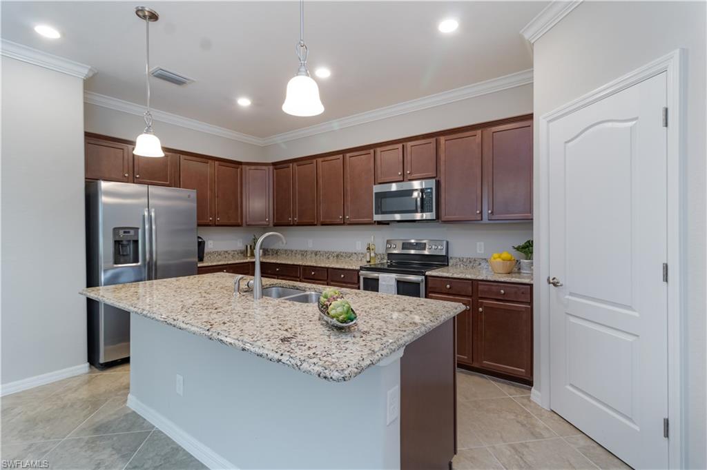 4272 Raffia Palm Circle Naples, FL 34119 - Photo 2 of 41 Gallery Image 2