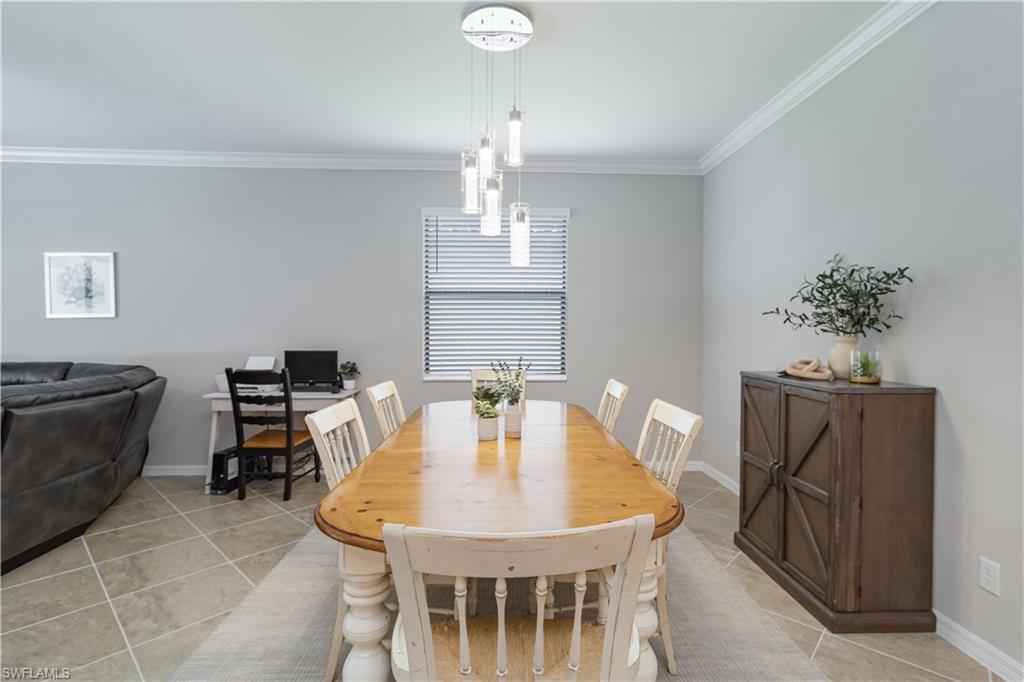 4272 Raffia Palm Circle Naples, FL 34119 - Photo 5 of 41 Gallery Image 5