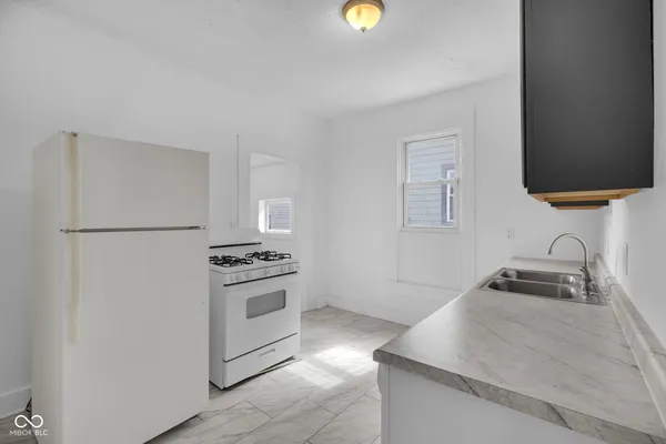 $1,450 | 2619 Guilford Avenue, Indianapolis, IN 46205