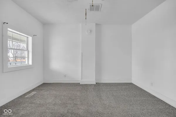 $1,450 | 2619 Guilford Avenue, Indianapolis, IN 46205