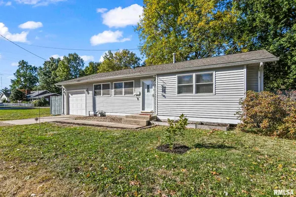 $125,200 | 206 South 8th Street, Auburn, IL 62615