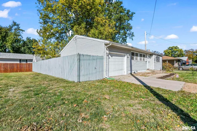 $125,000 | 206 South 8th Street, Auburn, IL 62615