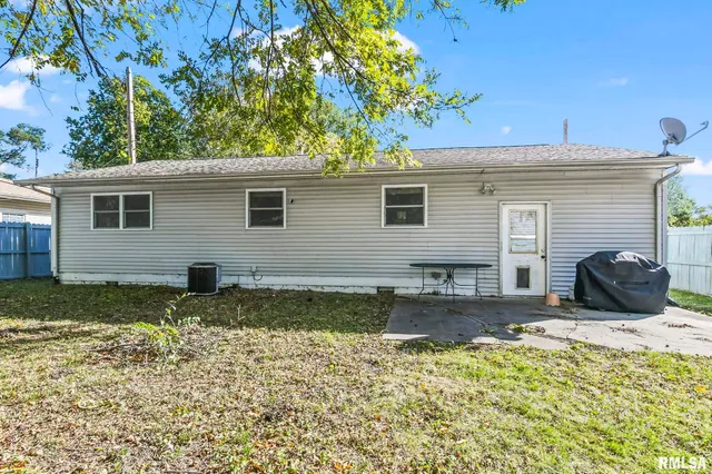 $125,000 | 206 South 8th Street, Auburn, IL 62615