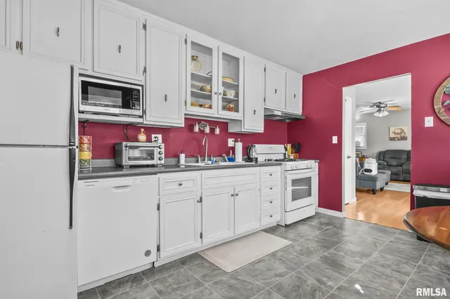 $125,000 | 206 South 8th Street, Auburn, IL 62615