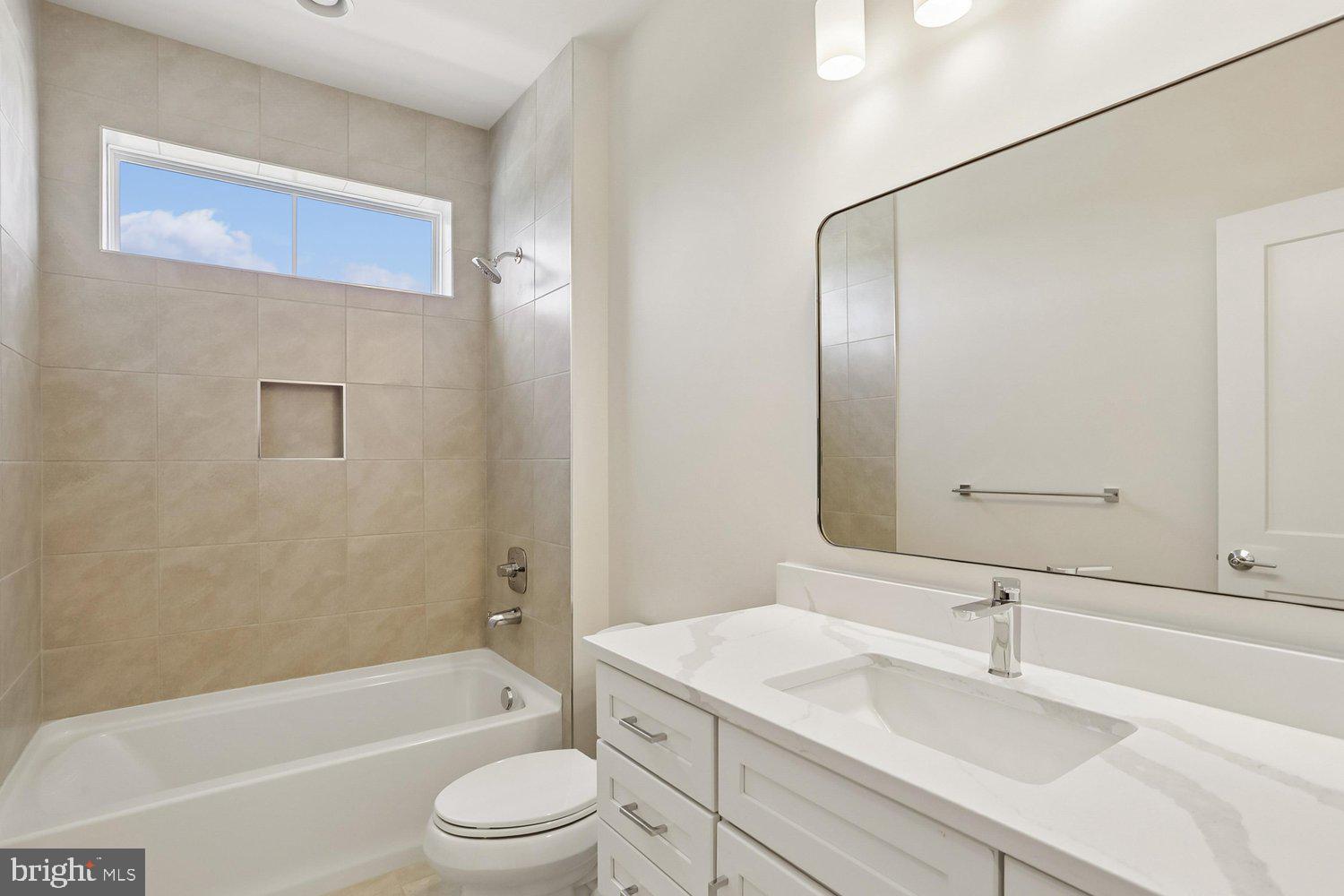 209 Allen Lane Poolesville, MD 20837 - Photo 40 of 74 Upper Hall Bathroom
