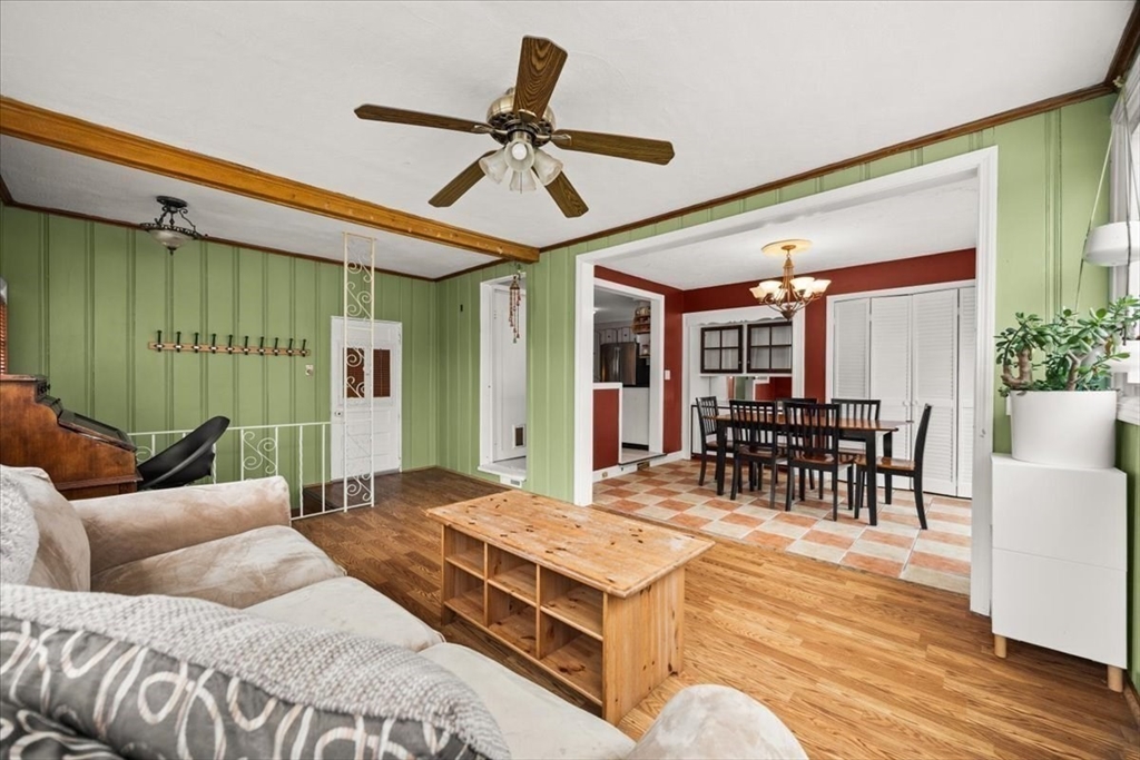 27 Suffolk Road Sharon, MA 02067 - Photo 23 of 42