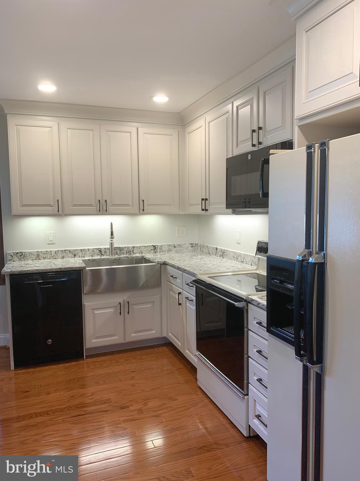 5307 Inverchapel Road Springfield, VA 22151 - Photo 12 of 62