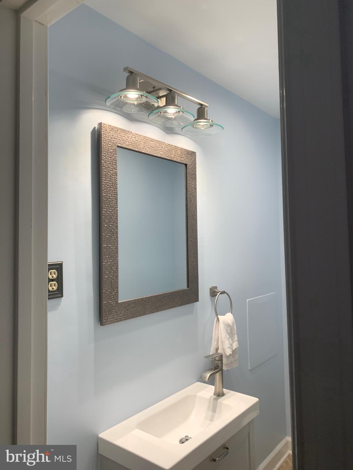 5307 Inverchapel Road Springfield, VA 22151 - Photo 22 of 62