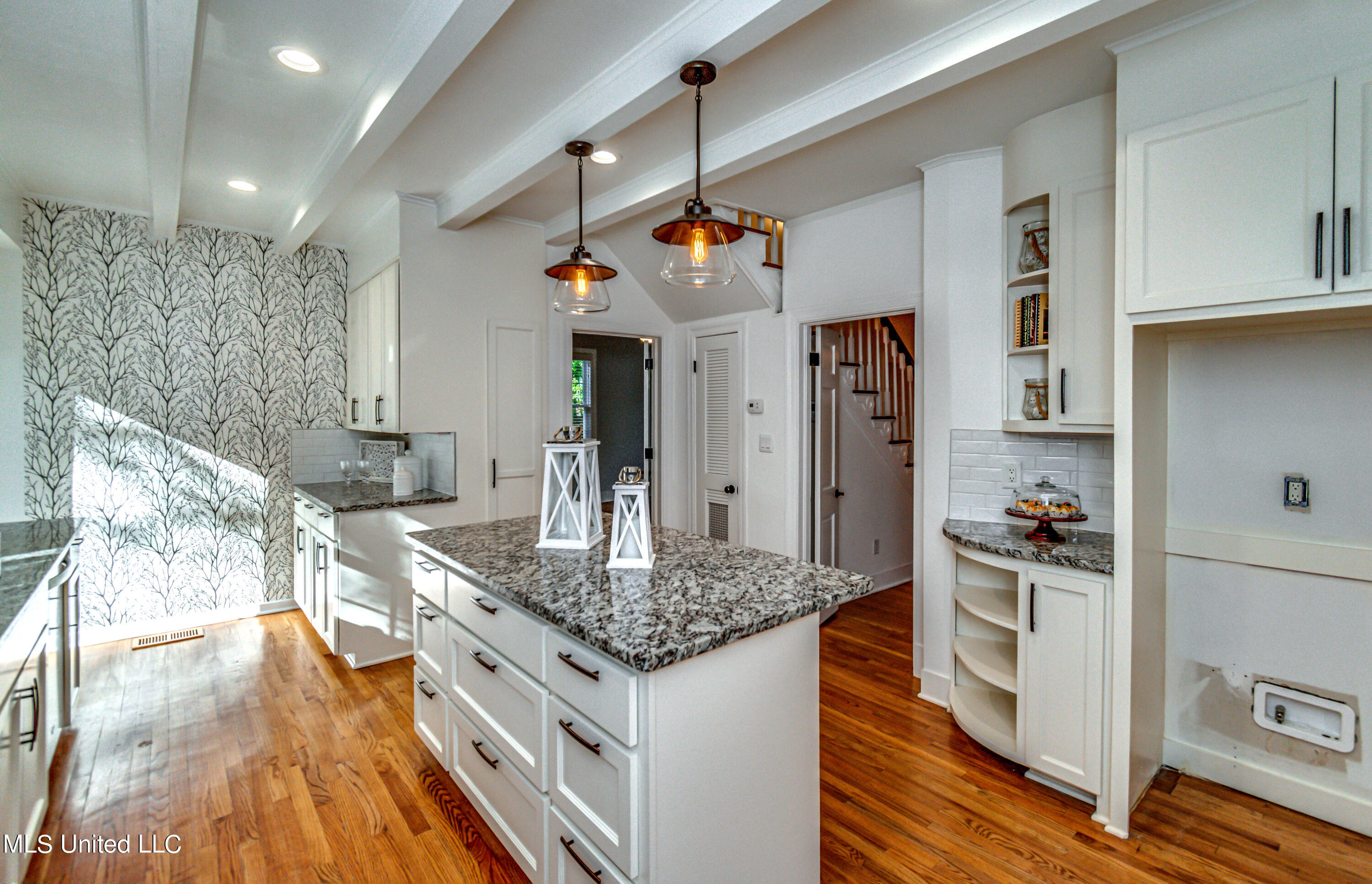 3434 Old Canton Road Jackson, MS 39216 - Photo 18 of 53 17
