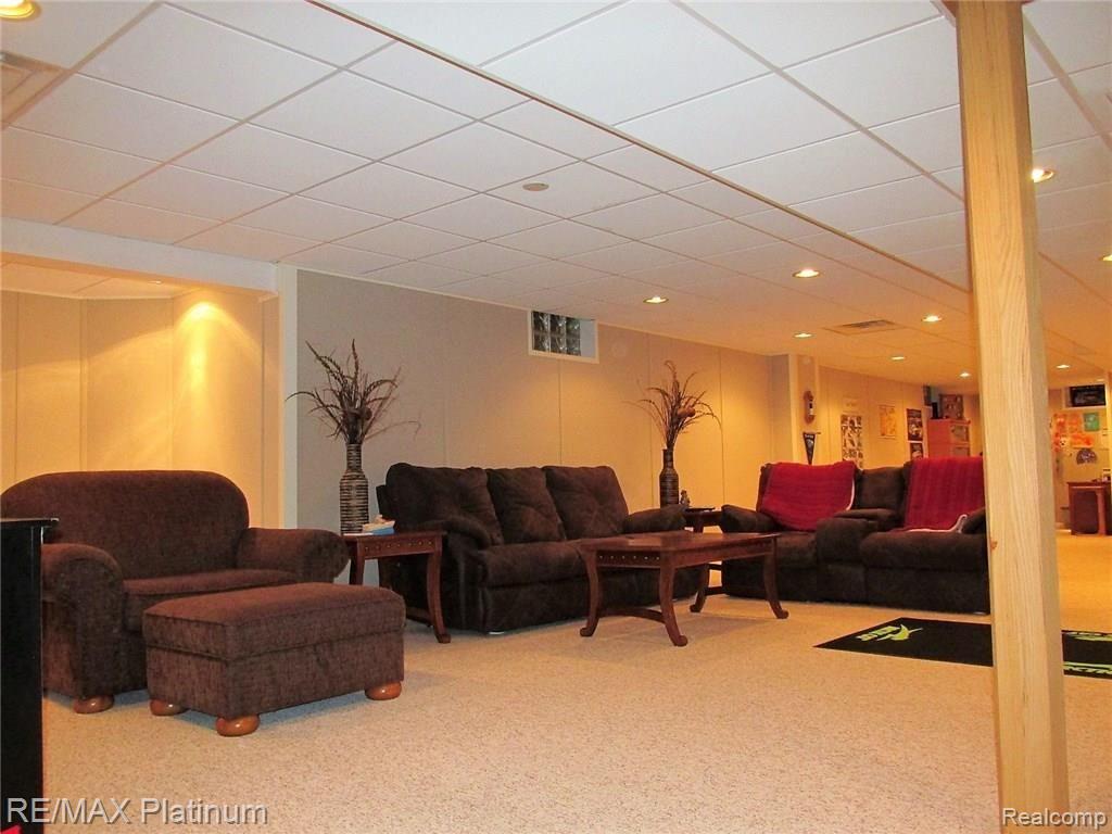 4290 Cahokia Ridge Linden, MI 48451 - Photo 42 of 49 IMG_2275 - Copy.JPG