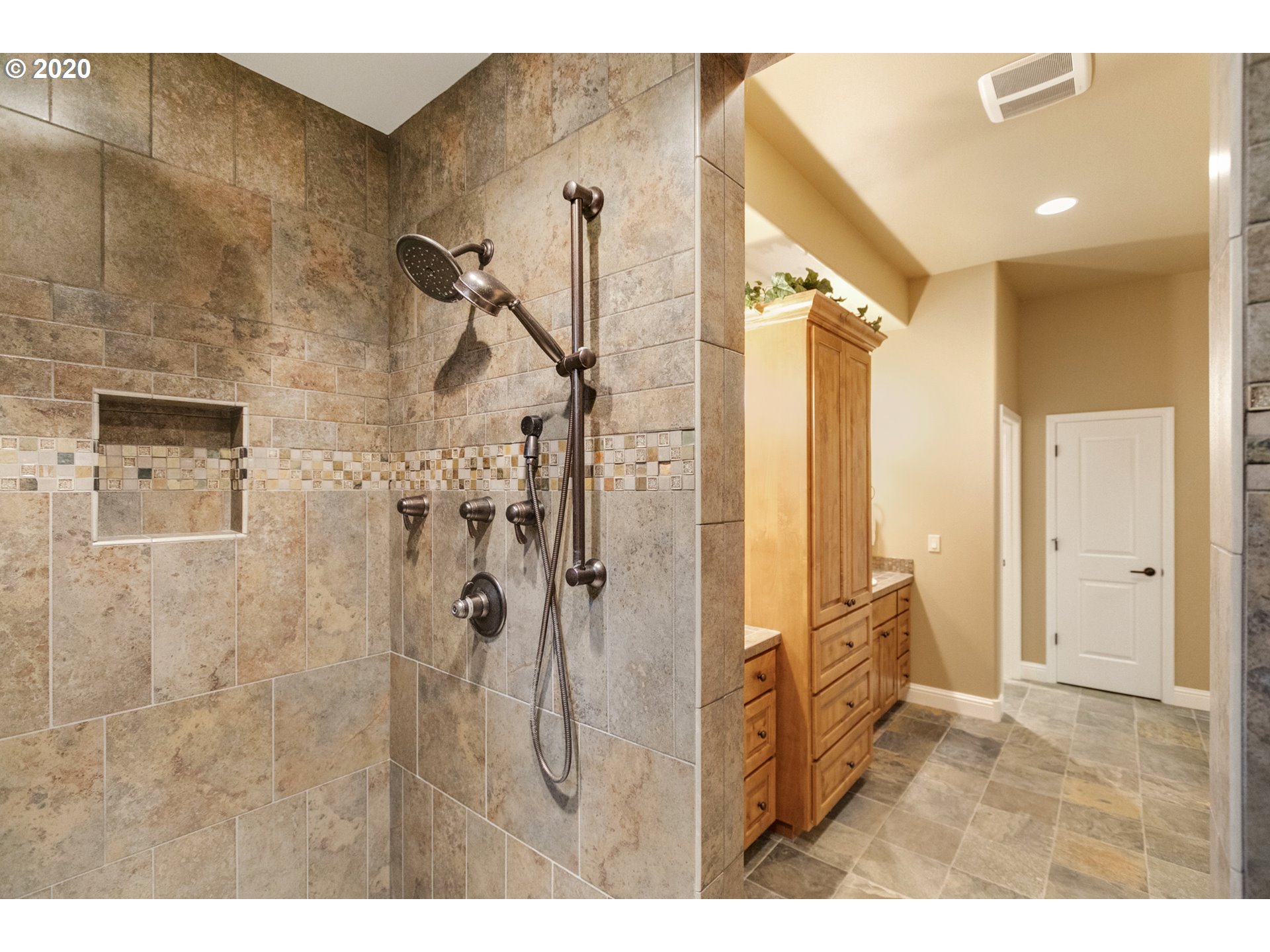 16767 Stage Stop Drive Bend, OR 97707 - Photo 12 of 26 a bathroom with a shower