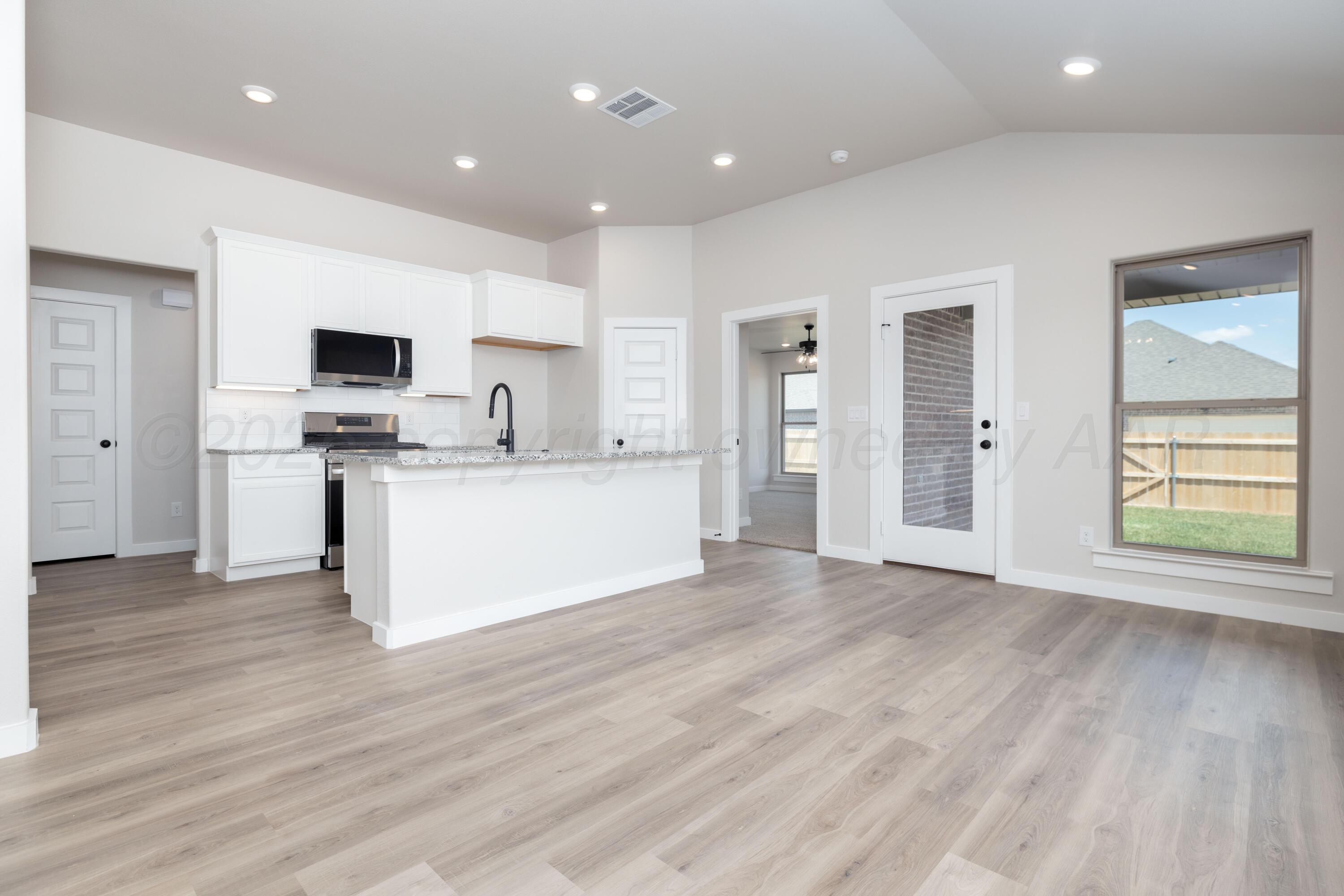 7605 Castleman Road Amarillo, TX 79119 - Photo 4 of 9 7605 Castleman-2
