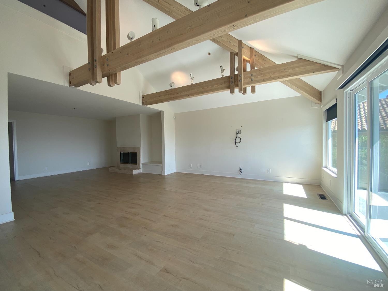 67 Vía Los Altos Tiburon, CA 94920 - Photo 11 of 38