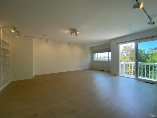 $13,900 | 67 VÃa Los Altos, Tiburon, CA 94920