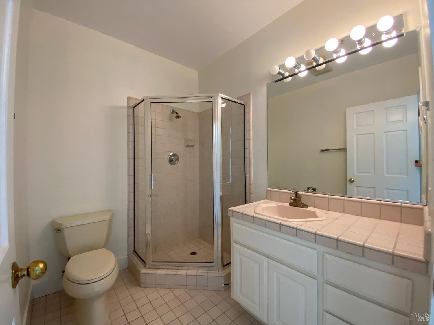 67 Vía Los Altos Tiburon, CA 94920 - Photo 25 of 38