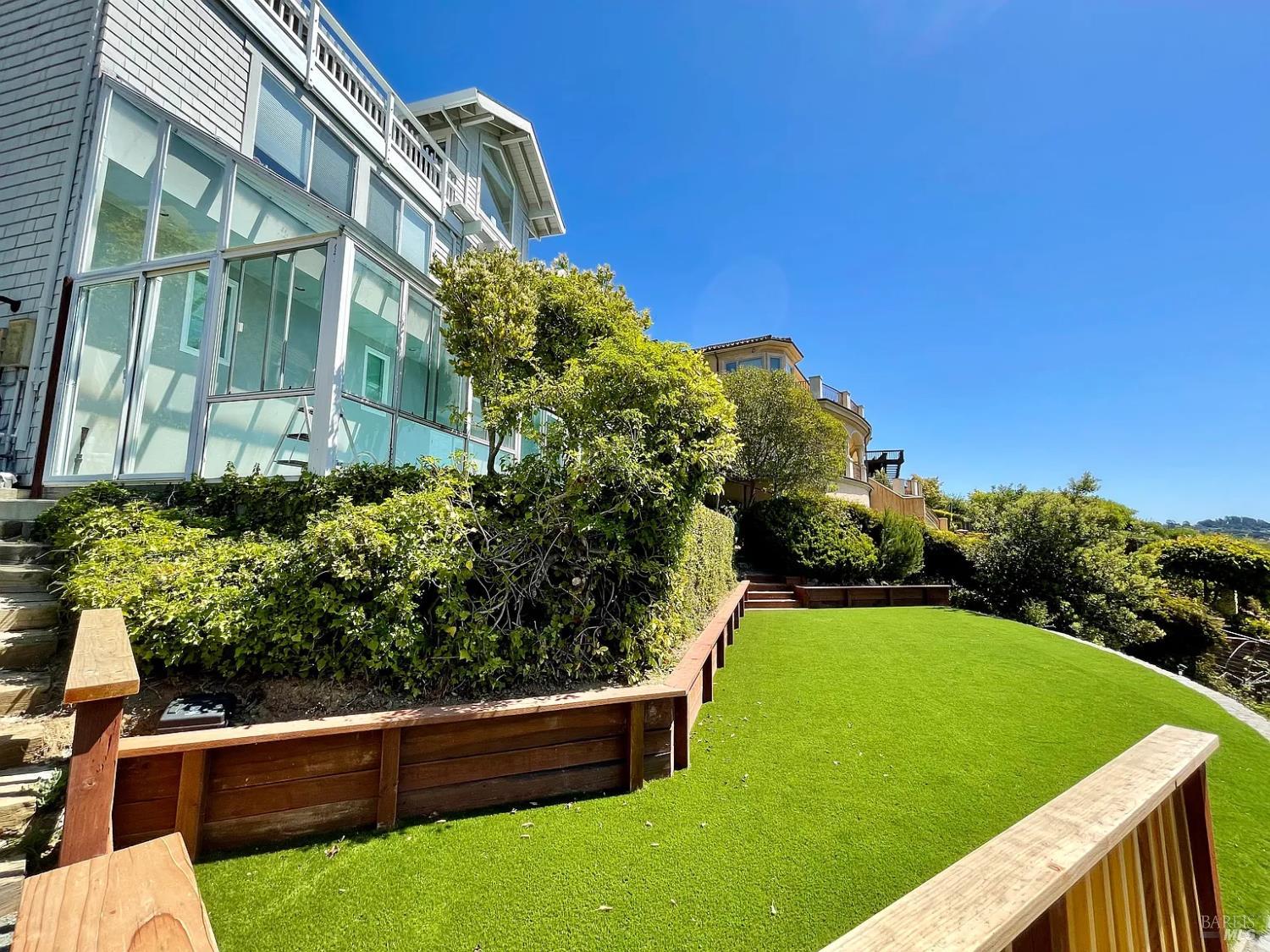 67 Vía Los Altos Tiburon, CA 94920 - Photo 34 of 38