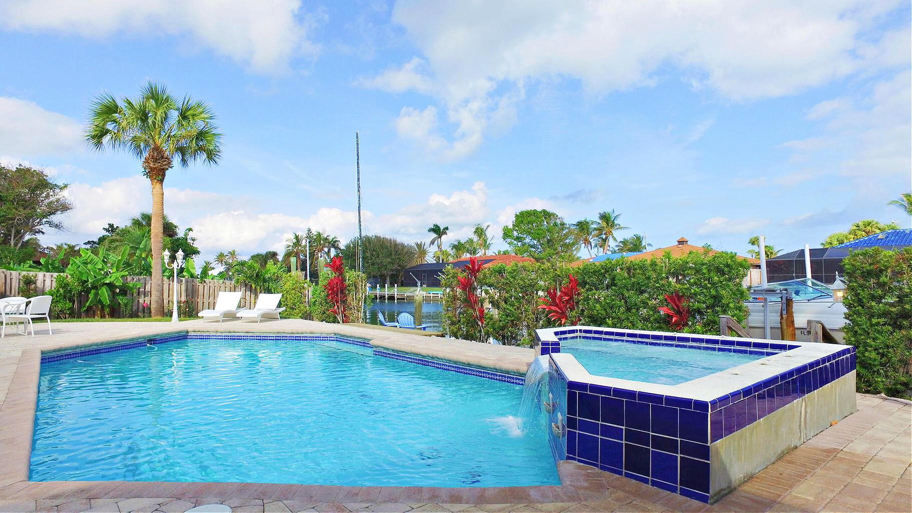 1718 Rio Vista Drive Fort Pierce, FL 34949 - Photo 38 of 53 pool.......