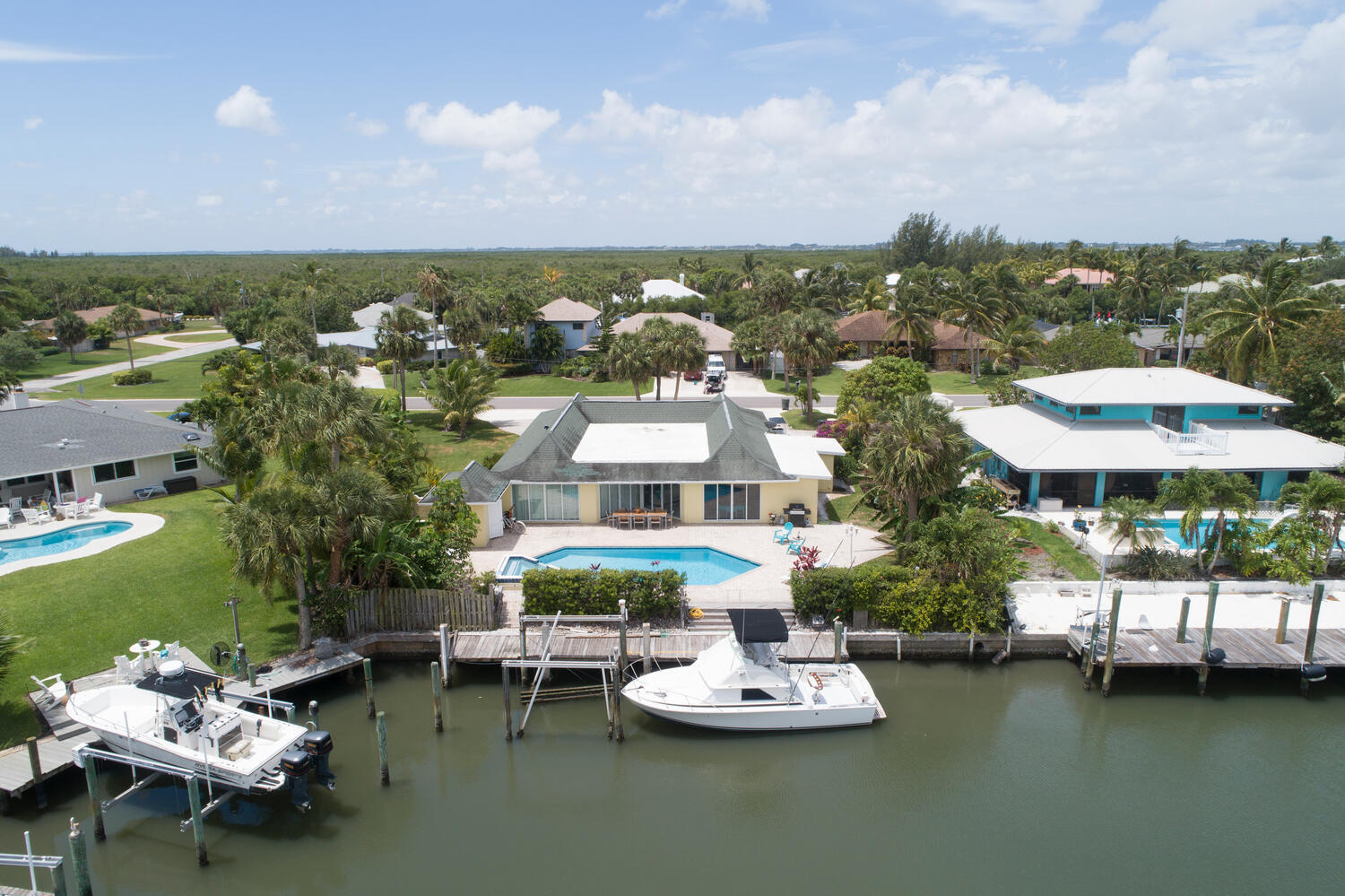 1718 Rio Vista Drive Fort Pierce, FL 34949 - Photo 40 of 53 DOCK & LIFT