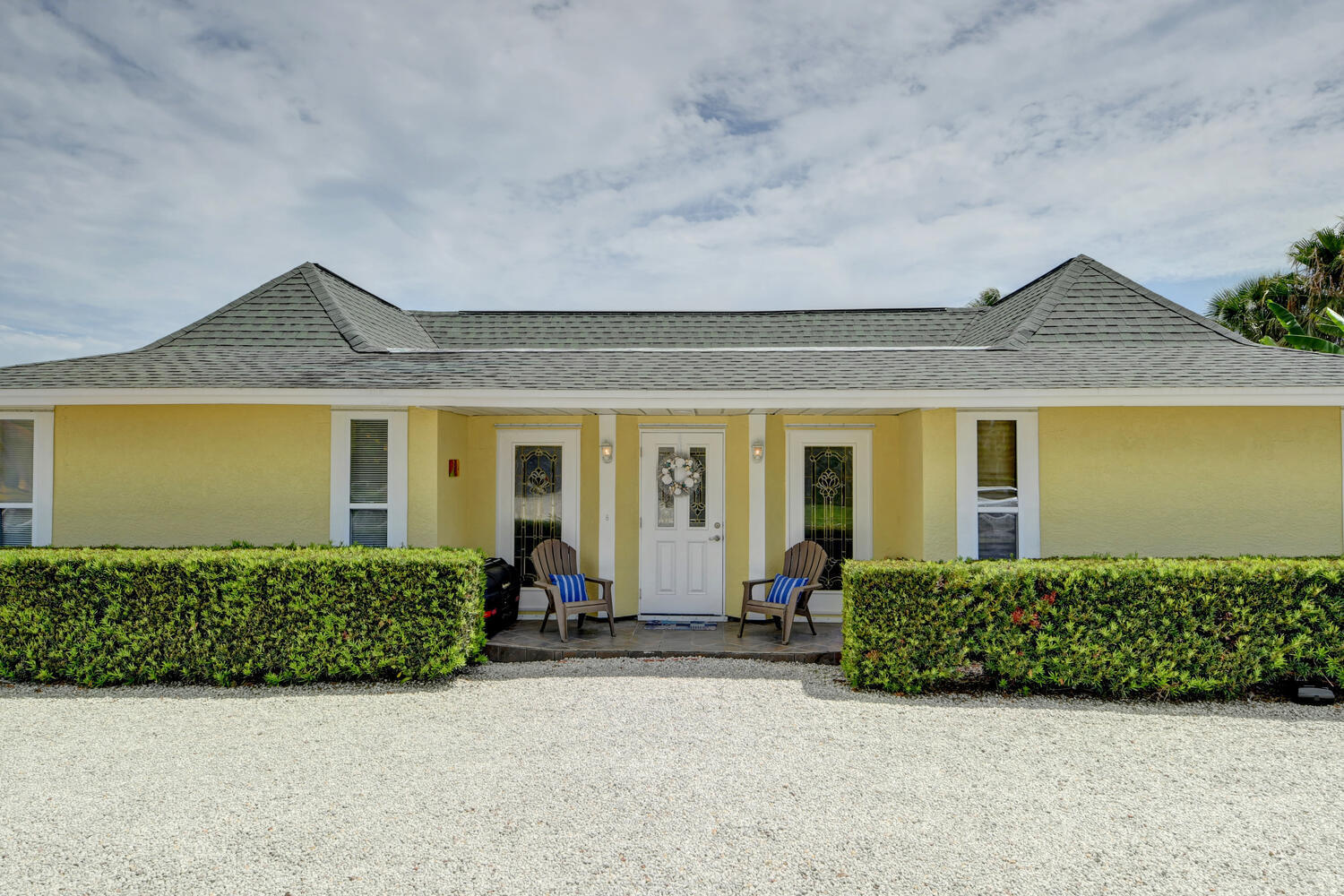 1718 Rio Vista Drive Fort Pierce, FL 34949 - Photo 5 of 53 FRONT OF HOUSE.........