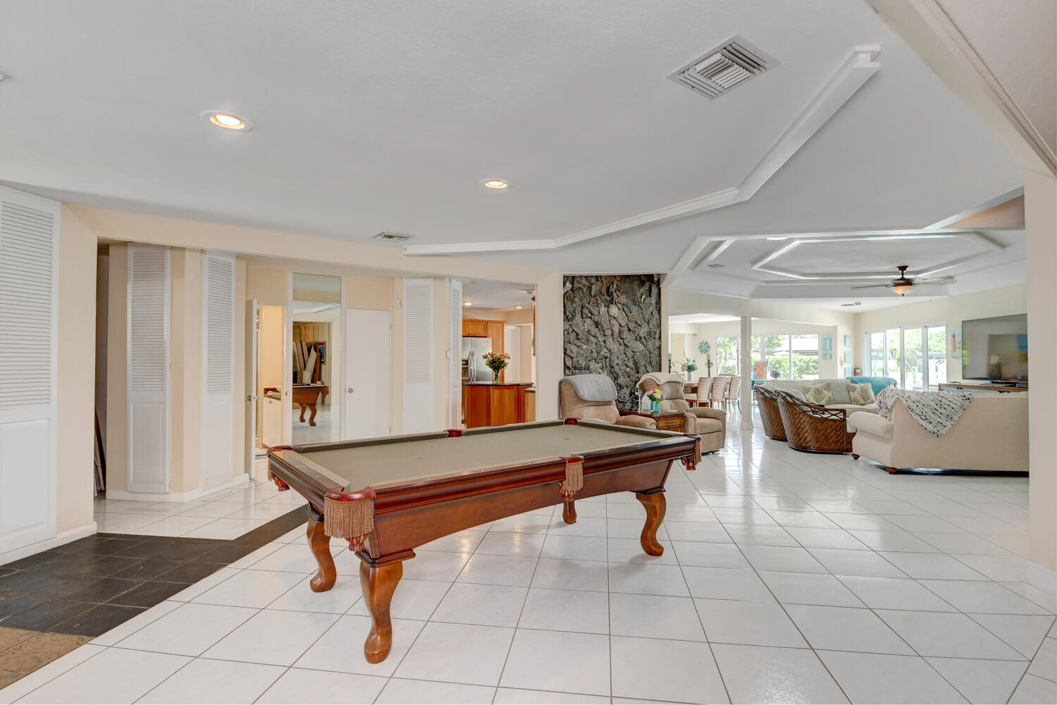 1718 Rio Vista Drive Fort Pierce, FL 34949 - Photo 8 of 53 FAMILY ROOM.....