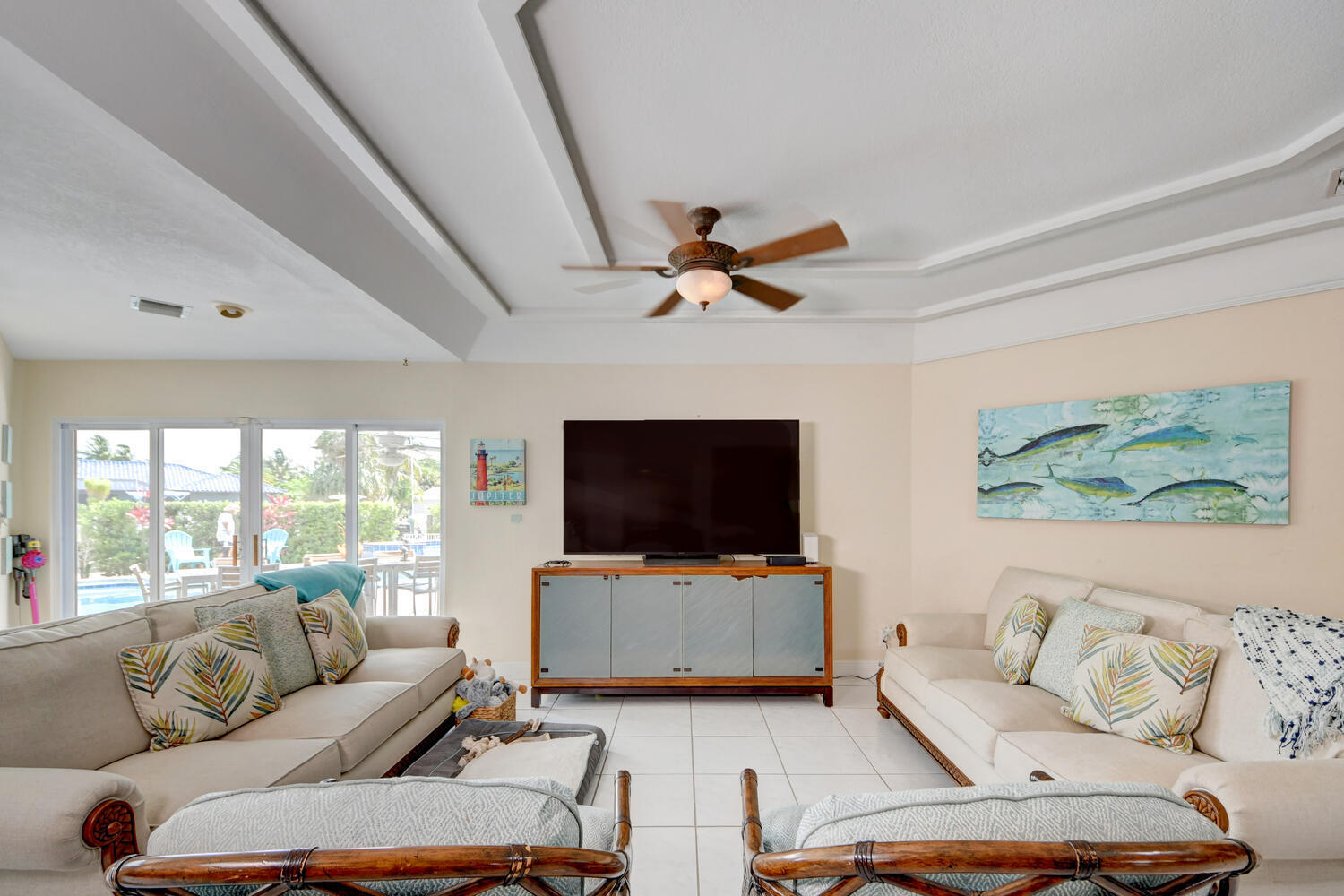1718 Rio Vista Drive Fort Pierce, FL 34949 - Photo 9 of 53 FAMILY ROOM..................