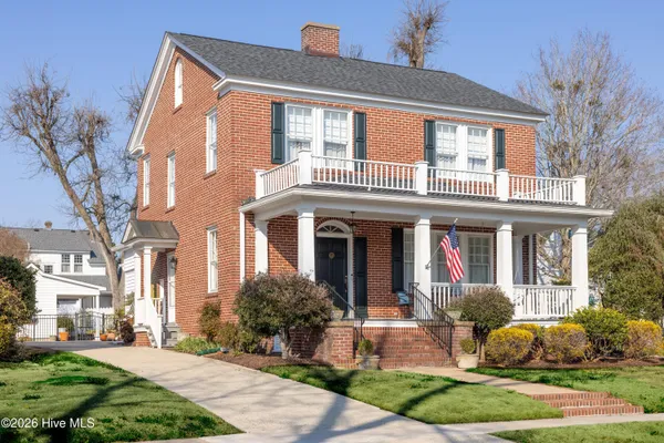 $665,000 | 112 Blount Street, Edenton, NC 27932