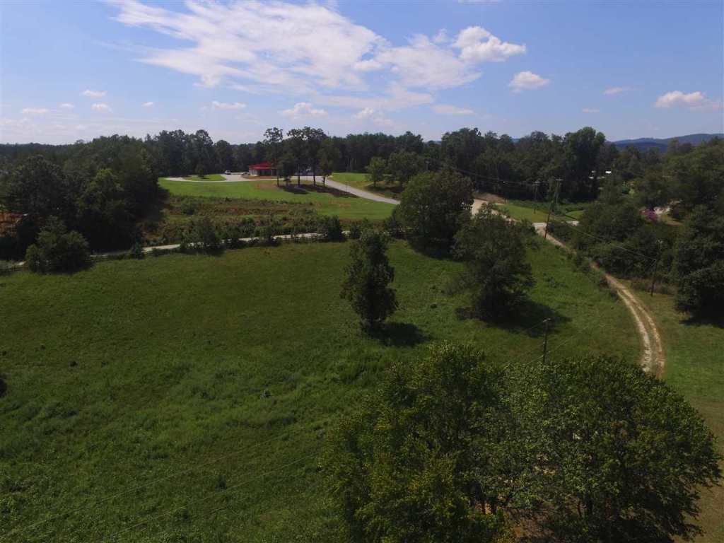 53 East Darby Road Taylors, SC 29687 - Photo 2 of 12 Gallery Image 2