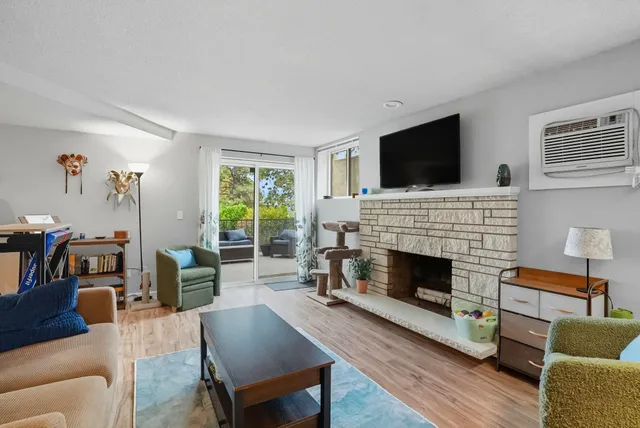 $239,900 | 844 West Cliff Drive, Unit 107, Spokane, WA 99204