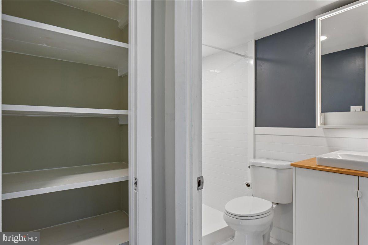 1121 University Boulevard West, Unit 1207 Silver Spring, MD 20902 - Photo 17 of 22