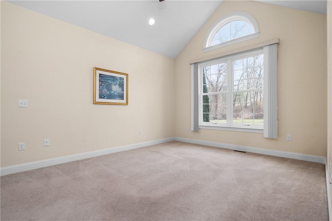 315 Old River Road, Unit 32 Lincoln, RI 02838 - Photo 17 of 32