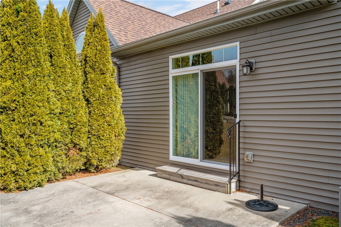 315 Old River Road, Unit 32 Lincoln, RI 02838 - Photo 31 of 32