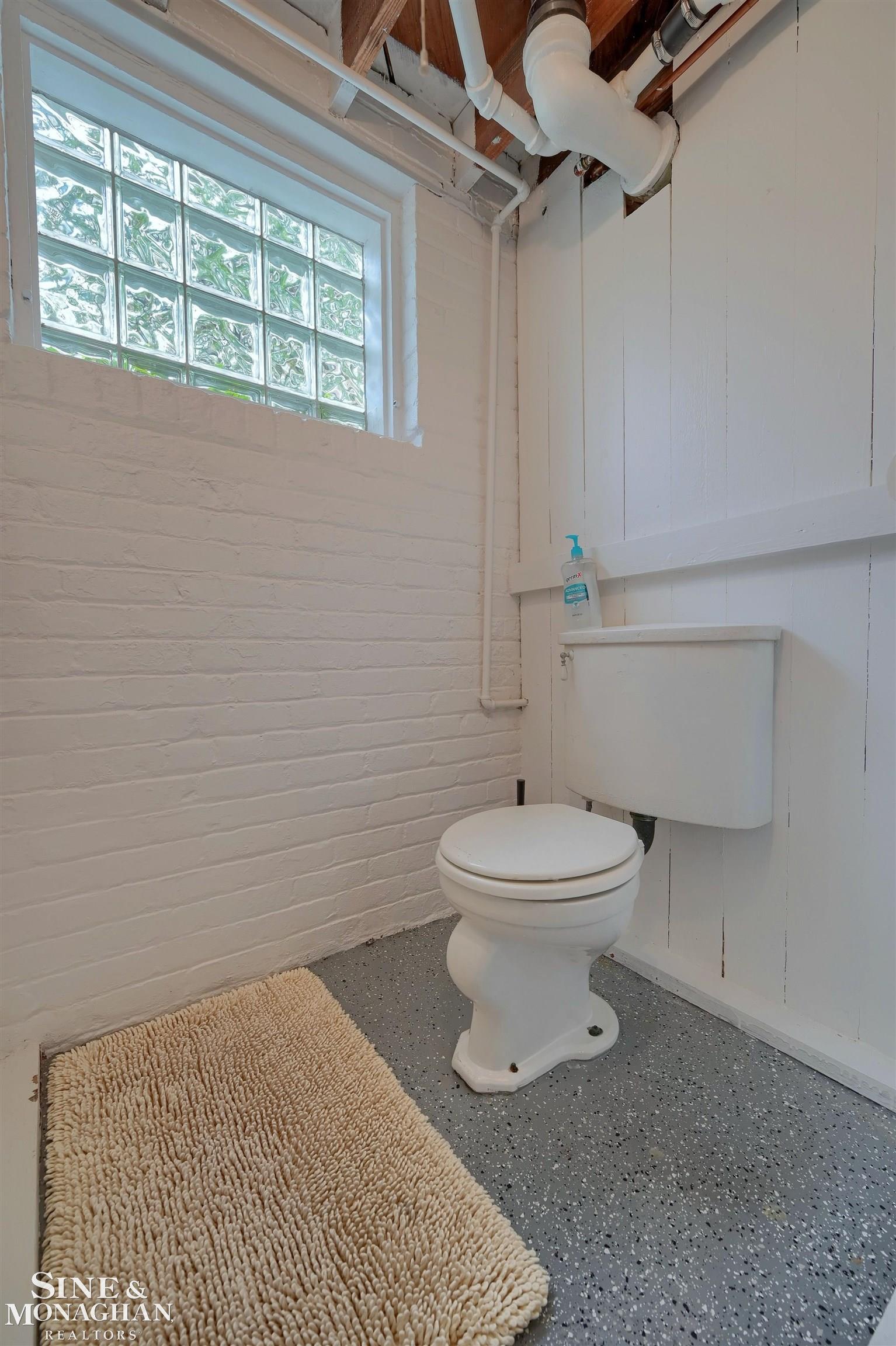 866 Barrington Road Grosse Pointe Park, MI 48230 - Photo 31 of 46