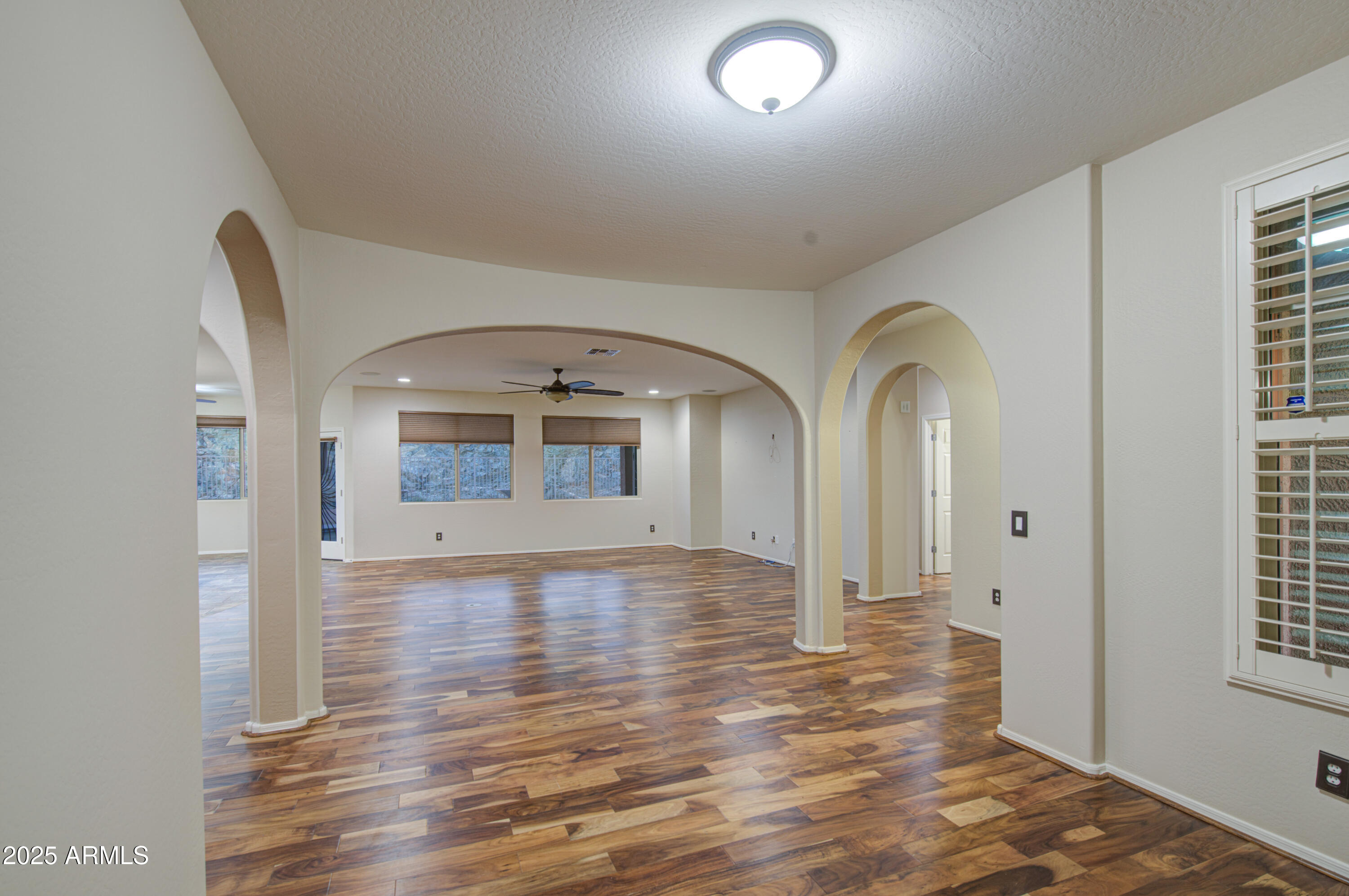 2416 West Hayduk Road Phoenix, AZ 85041 - Photo 17 of 54 Dining Room 3