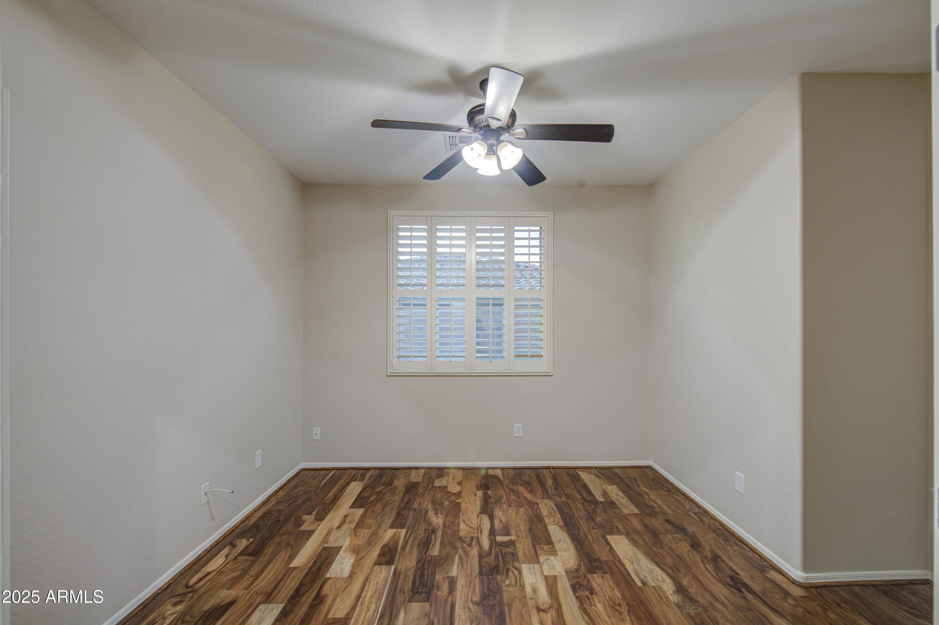 2416 West Hayduk Road Phoenix, AZ 85041 - Photo 29 of 54 Den-pic 1
