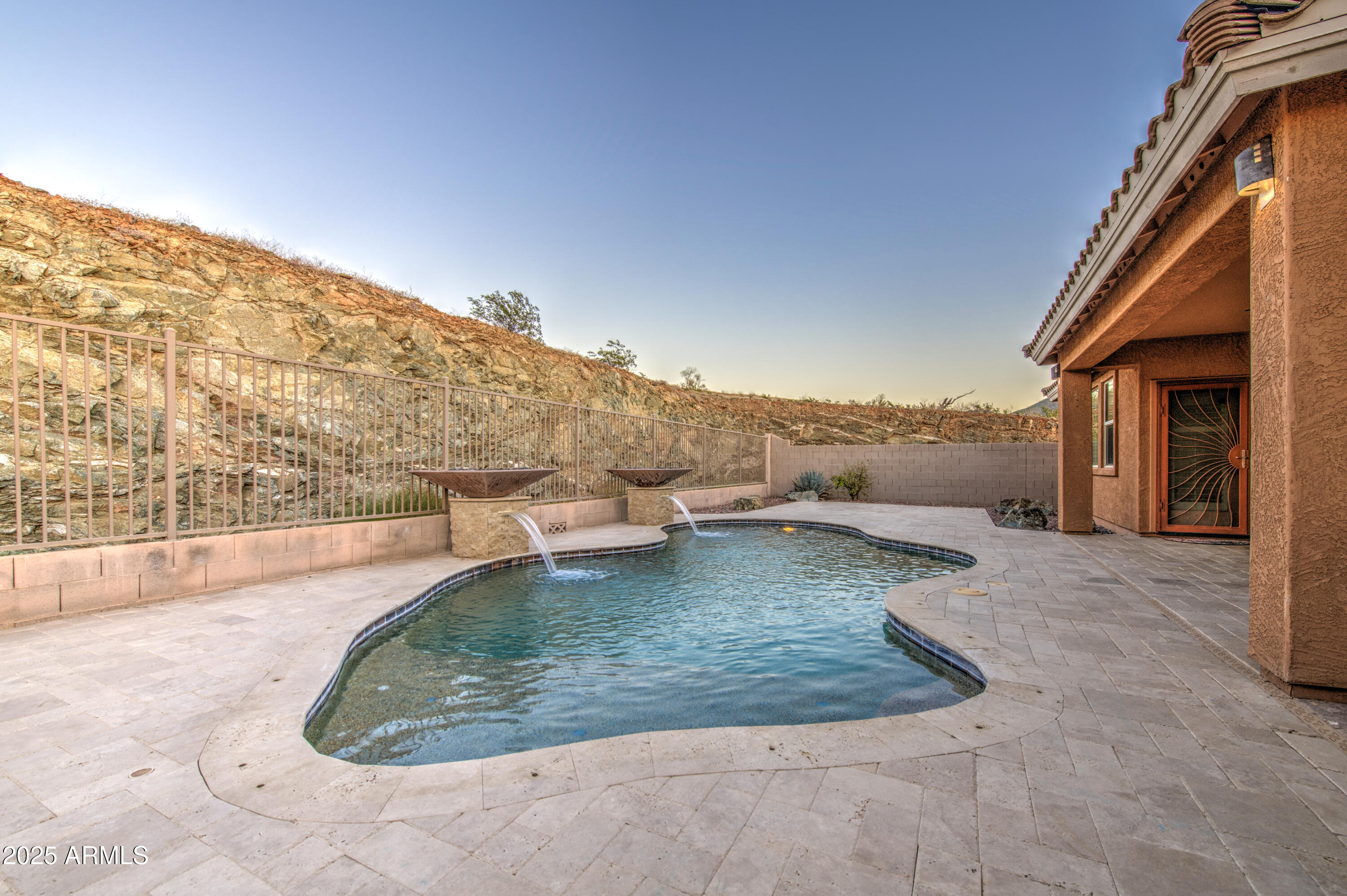2416 West Hayduk Road Phoenix, AZ 85041 - Photo 46 of 54 Rear 5