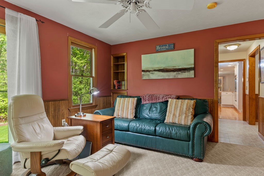 12 Bird Road Mansfield, MA 02048 - Photo 16 of 42 Gallery Image 16