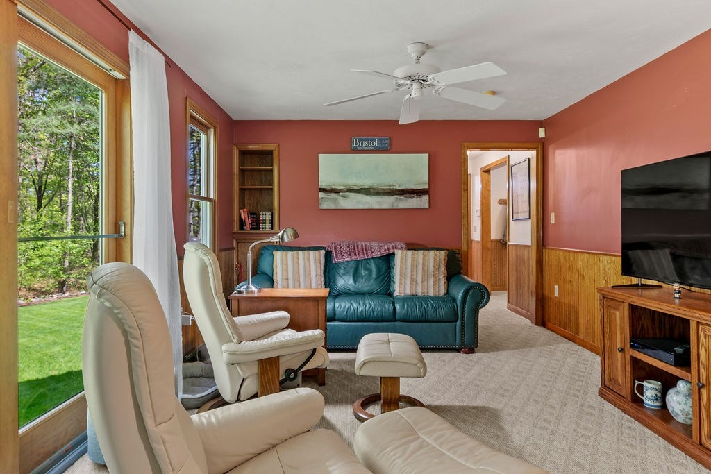 12 Bird Road Mansfield, MA 02048 - Photo 17 of 42 Gallery Image 17