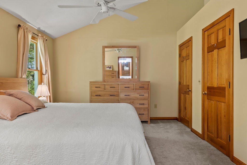 12 Bird Road Mansfield, MA 02048 - Photo 20 of 42 Gallery Image 20