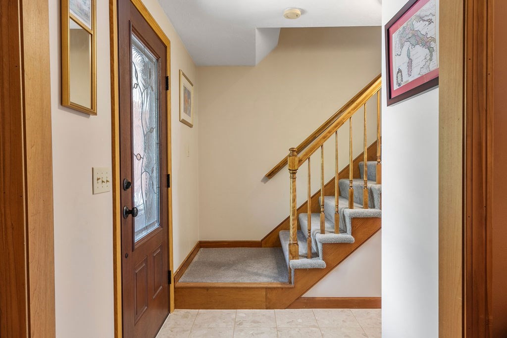 12 Bird Road Mansfield, MA 02048 - Photo 5 of 42 Gallery Image 5