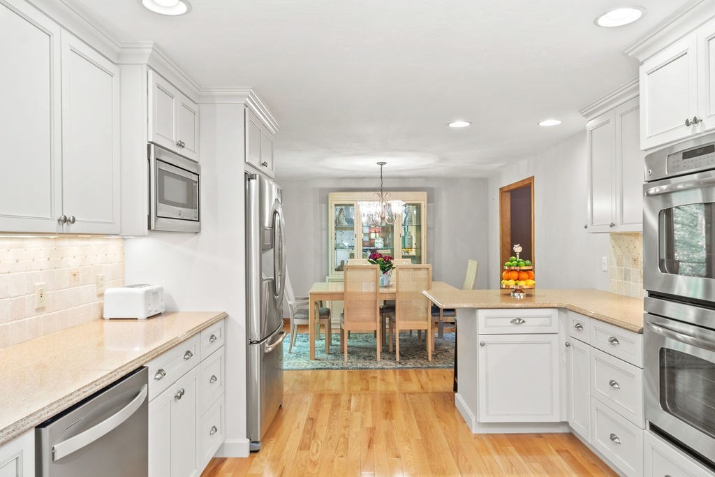 12 Bird Road Mansfield, MA 02048 - Photo 7 of 42 Gallery Image 7
