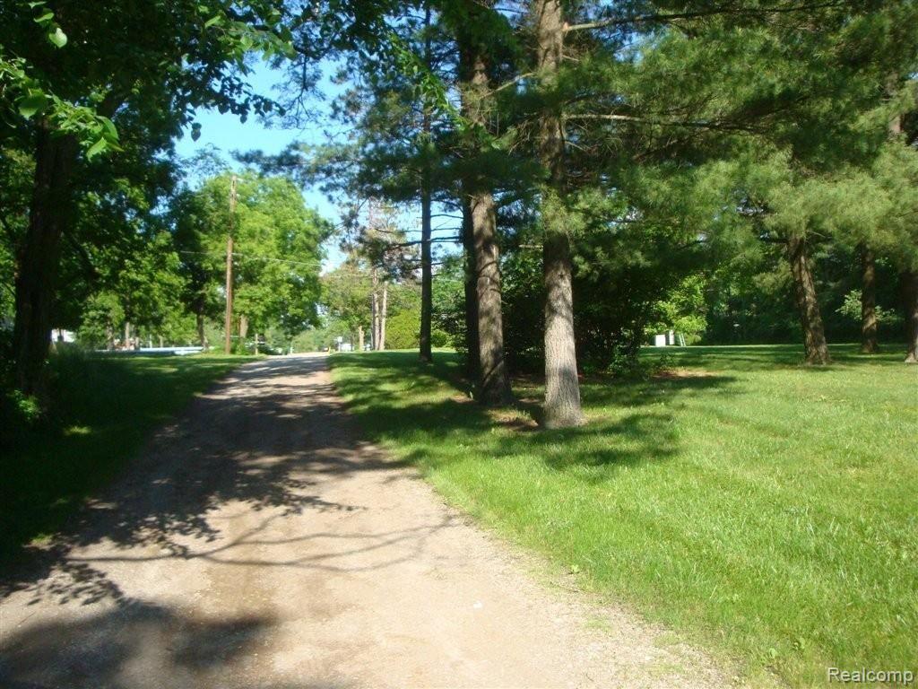 25405 Power Road Farmington, MI 48336 - Photo 25 of 25 DSC05538.JPG